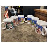 6 vintage Christmas ceramic mugs.