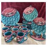 p. Boatman 1994 platter,12 plates, 2 saucers, and