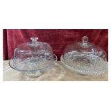 Glass  pedestal cake stands with doElida.