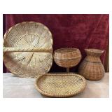 4 pc.vintage hand-woven bamboo market gathering