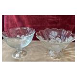 Glass  pedestal bowls.