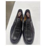 11.5-C Allen Edmonds classic black leather penny
