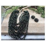 Striking multi-strand necklace features