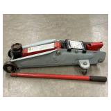 Hydraulic floor jack