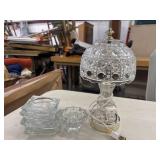 Vintage 24% lead crystal boudoir table lamp,
