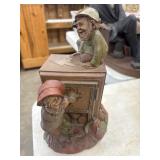 Vintage 1985 "Merrill & Lynch" gnome figurine