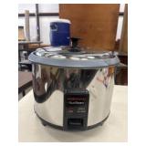 Farberware NutriSteam Rice Cooker and Food