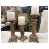 Vintage-style Gold Pineapple Pillar Candle