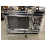 Vintage Amana Radarange Cookmatic microwave oven.