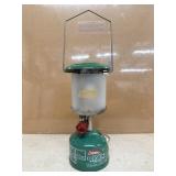 Green/Red 1979 Coleman Model 222 Peak 1 Easi-Lite