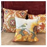 3 Fall decorative throw pillows.