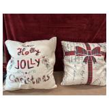 2 Pc. decorative holiday throw pillows