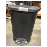 13 Gallon Semi-Round Step Trash Can