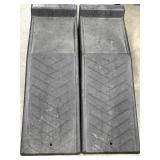 2 Automotive vehicle service ramps