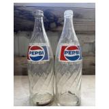 vintage clear glass 32 fl. oz. (1 quart)
