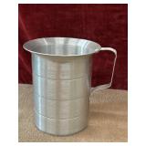 Aluminum Commercial Measuring Cup