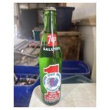 Vintage green glass 16-ounce (1 pint) 7-Up