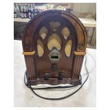 Crosley Companion Retro AM/FM Tabletop Radio