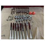 40 pc. Cuisinart Elite flatware , souvenir
