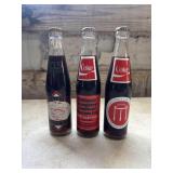 3 Vintage, 10-fluid-ounce commemorative glass