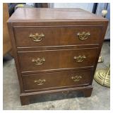 Henredon fine furniture 3-drawer bedside chest.