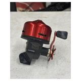 Vintage Abu Garcia Abumatic Spincast Reel