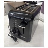 Black Cuisinart 2-Slice Compact Toaster.