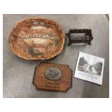 Vintage 1960sï¿½1970s Pikes Peak Region souvenir