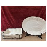 2 pc.  Temp-Tations Country Lace ceramic baker,
