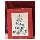 Gold -tone metal scroll ornament display tree