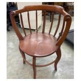 Vintage wooden barrel-back spindle chair and