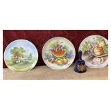 4 pc. ceramic collector