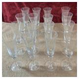 16 pc. champagne flutes