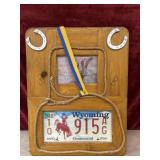 Wooden wall-mounting plaque and vintage