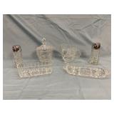 Early American Prescut 7 piece Table Service Set
