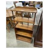 Display / Bookshelf