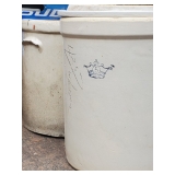 5 gallon Crocks Crown & Western 5 gallon Crocks Crown & Western
