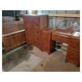 Waterford Bed, Chest of Drawers, Vanity & Mirror 