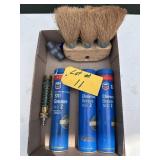 3 tubes of grease, hose adapter, shut off valv e