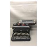 Vintage 1930ï¿½s Royal Typewriter