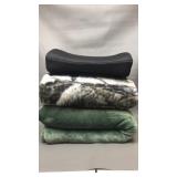 Samsonite Memory Foam & Plush Throws