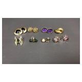 Vtg Gold Tone Clip On Earrings