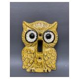 Kitschy Enesco Ceramic Owl Light Switch Cover