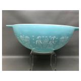 Vintage Pyrex Amish Butterprint Cinderella Bowl