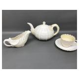 Vtg Belleek Irish Pottery Tridacna Teapot & Creamr