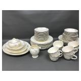 Taylor Smith Taylor Mid Century Serveware
