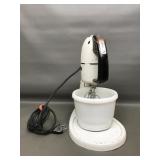 Vintage 1950's Kenmore Countertop Mixer W Bowl
