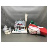 Fiber Optic Avon Holiday Splendor House, Snow