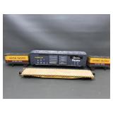 Lionel Union Pacific Flat Bed & Box Car O Scale