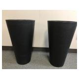 Ludu Plastic Self Draining Planter Pots